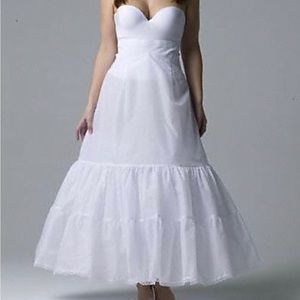 David’s bridal 2-Teir slip petticoat